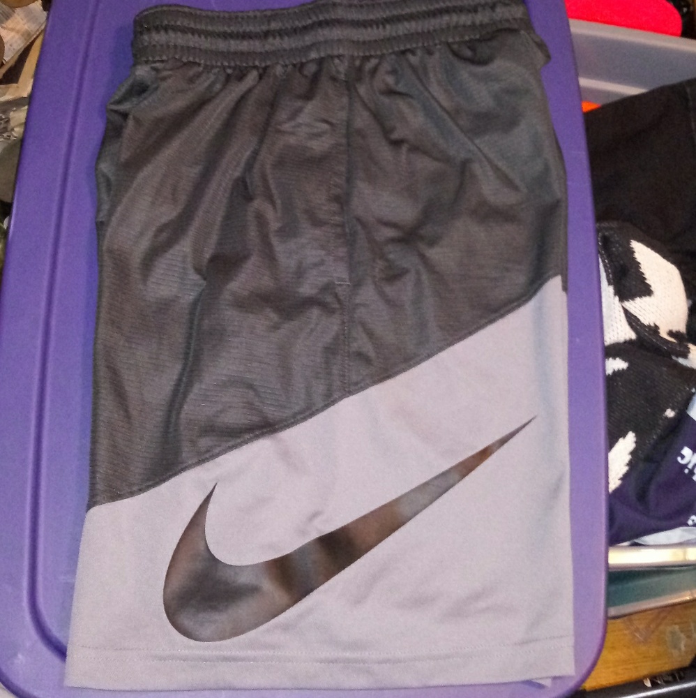 🔥Nike Dri-Fit Basketball Shorts